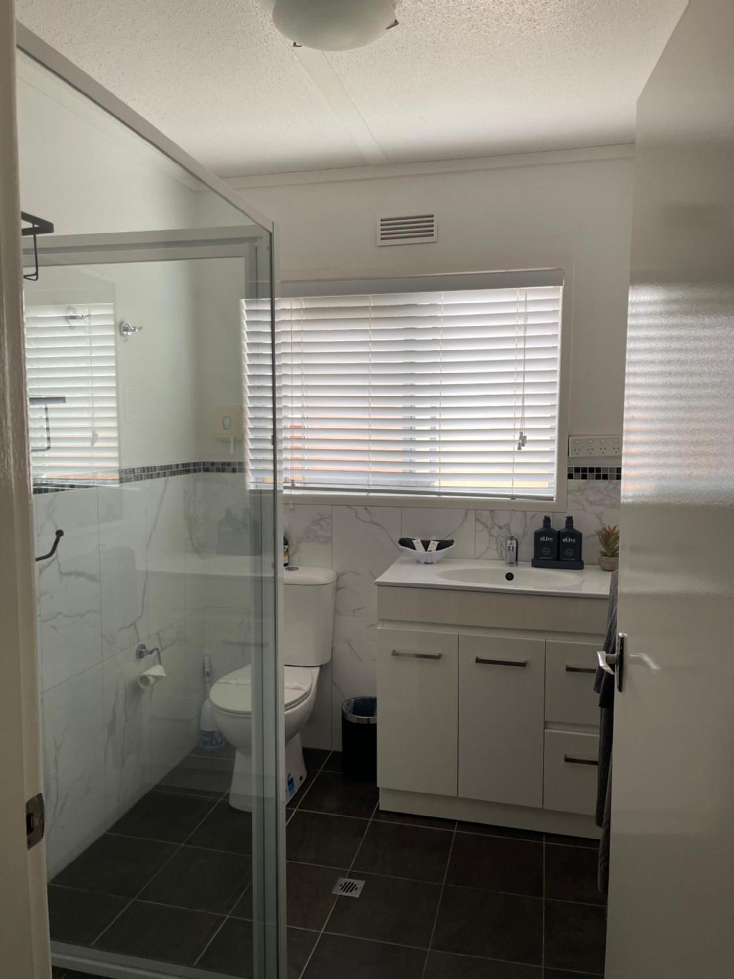 ארמידייל Westwood Motor Inn מראה חיצוני תמונה
