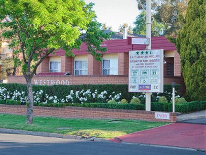 ארמידייל Westwood Motor Inn מראה חיצוני תמונה